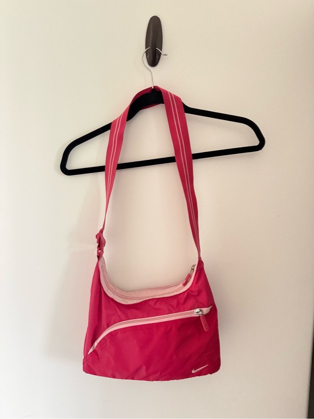 Vintage 90s Nike Pink Crossbody Shoulder Bag